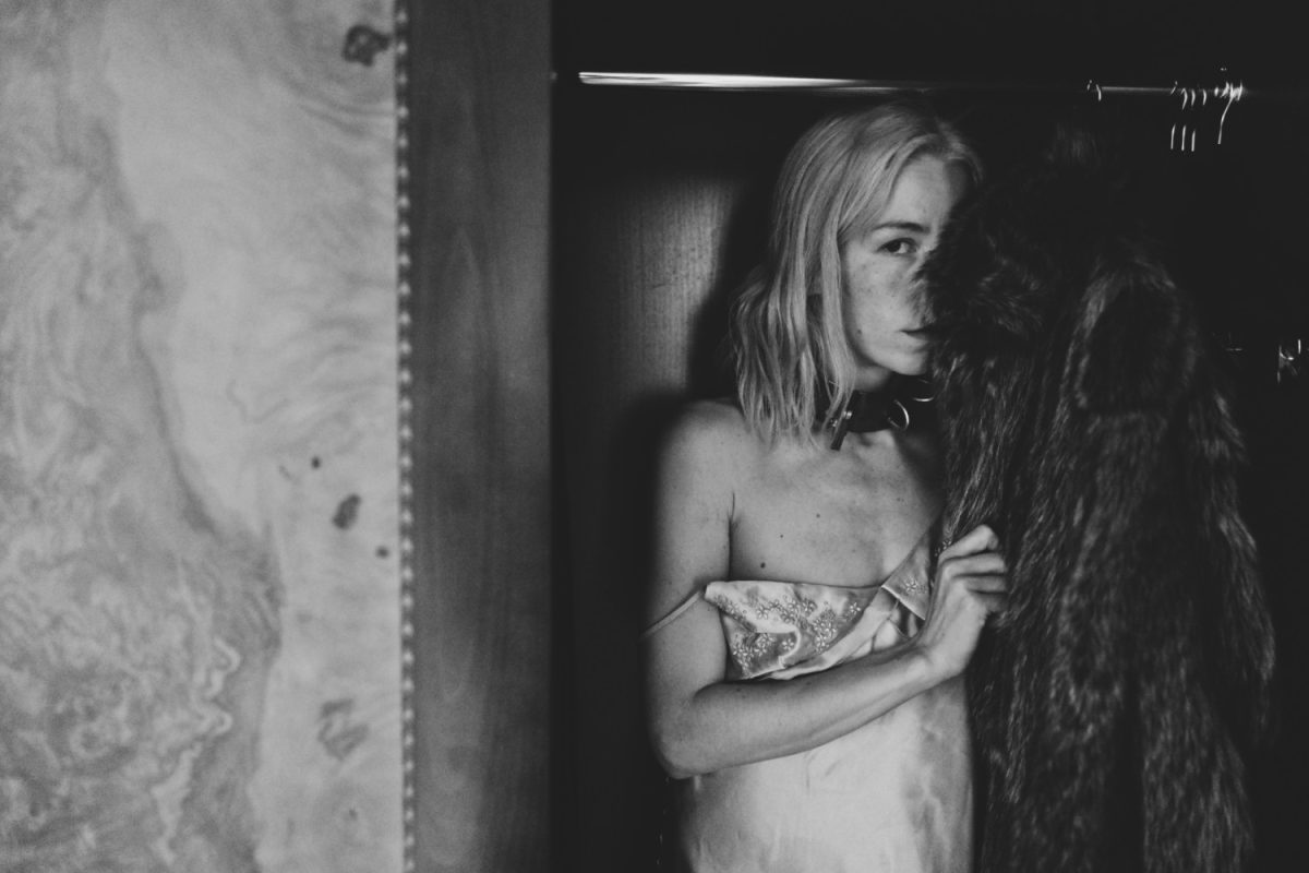 Desire Andy Buru – Verhaltene Dame Dame verhalten beim Desire Workshop